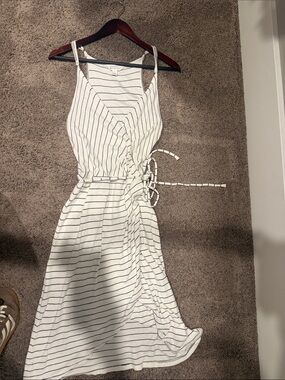 Market & Spruce White Dress with Black Stripes and Tie-Waist